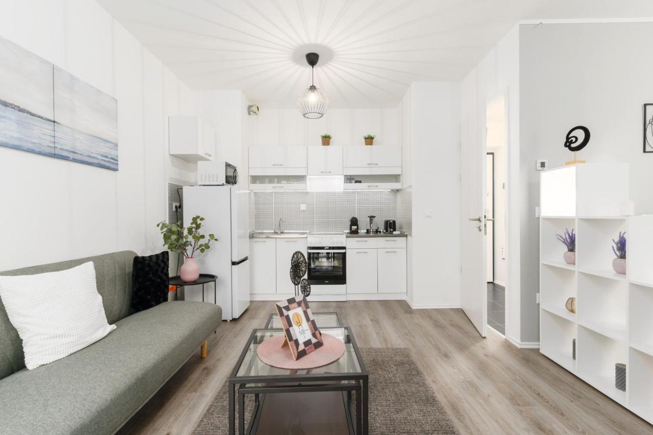 Sweet & Spicy - Brand New Apartment With Balcony ブダペスト エクステリア 写真